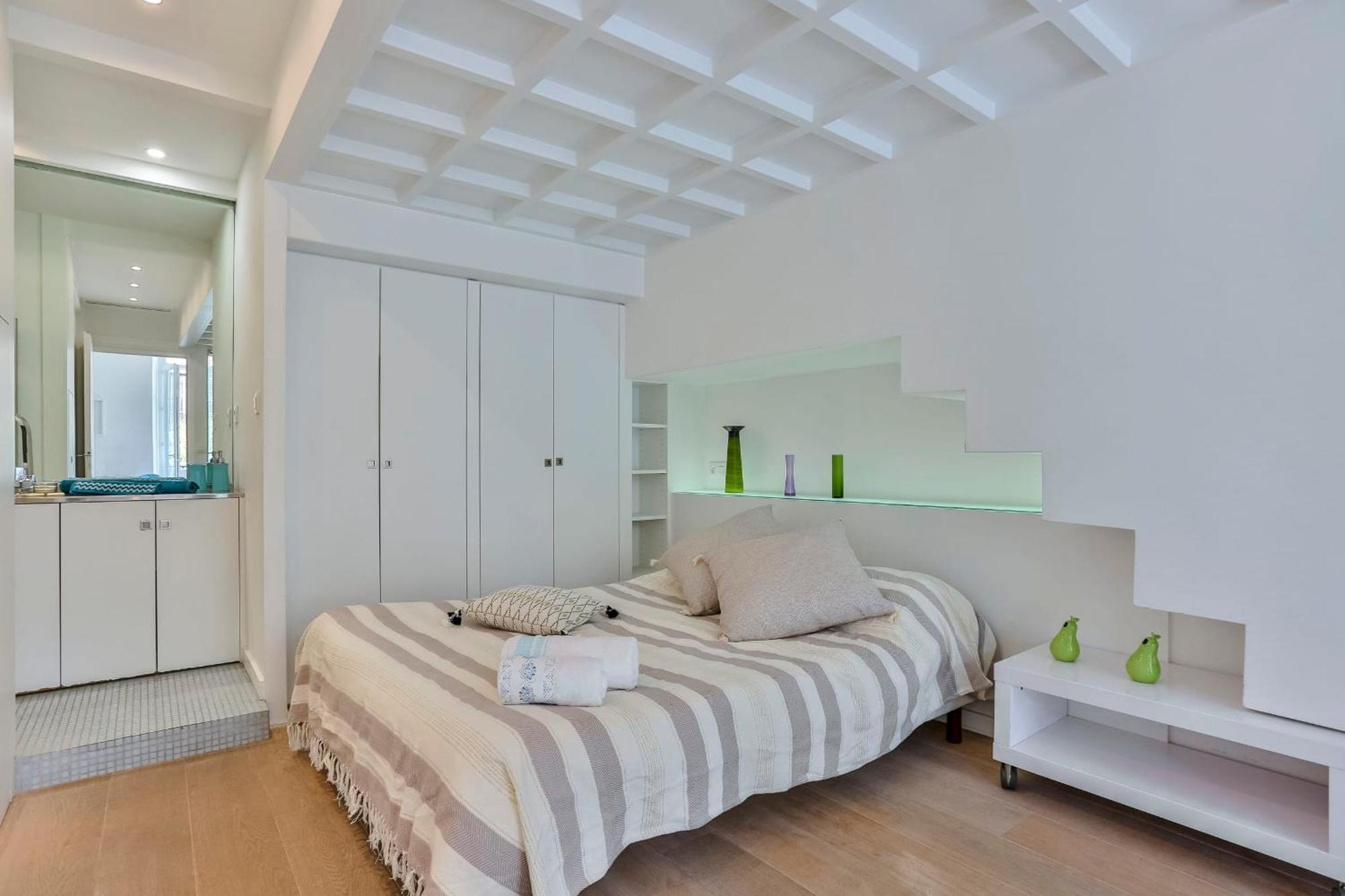 Liberte - Spacious Apartment City Center W Ac Ница Екстериор снимка